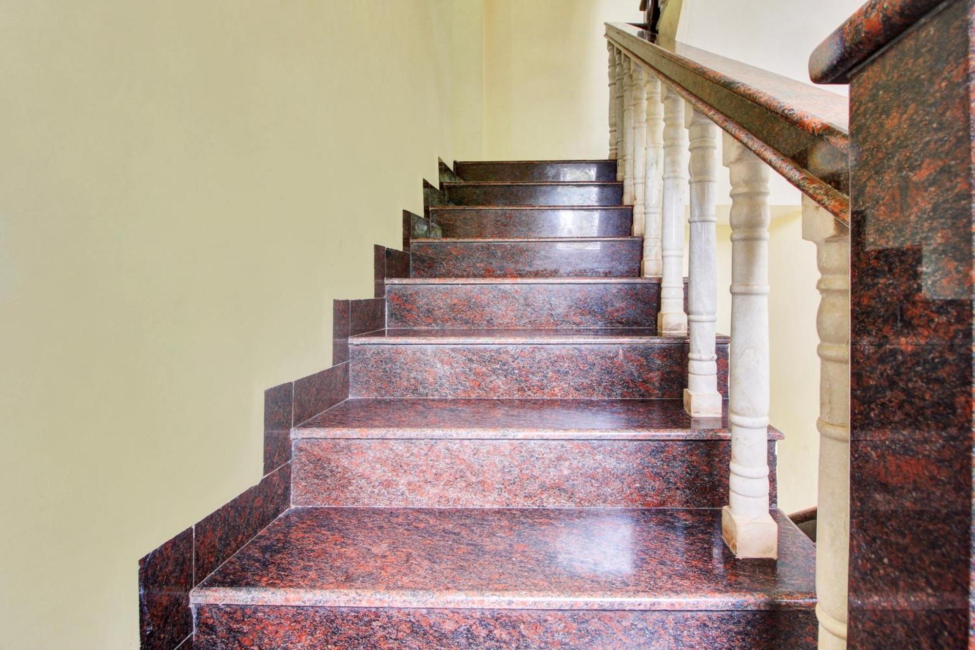 Hotel O Ferns Guest House Calangute Extérieur photo
